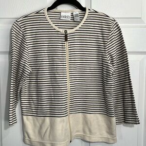 Villager Sport Women’s full zip sweater - Striped Ivory & Black - Size Medium